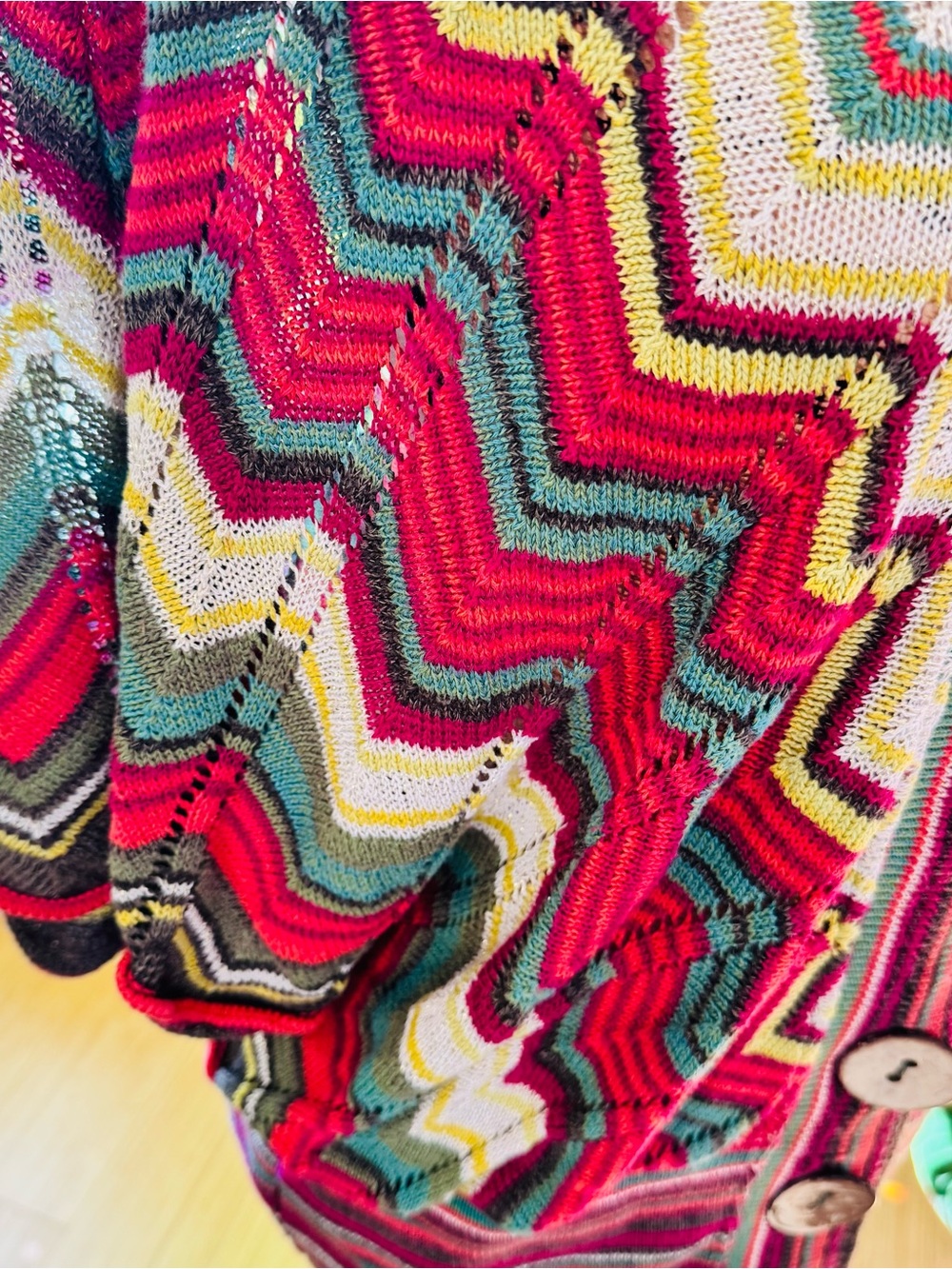 Striped lightweight Knit Button-Front Cardigan - Picture 4 of 6